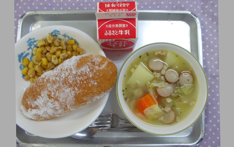 学校給食写真3