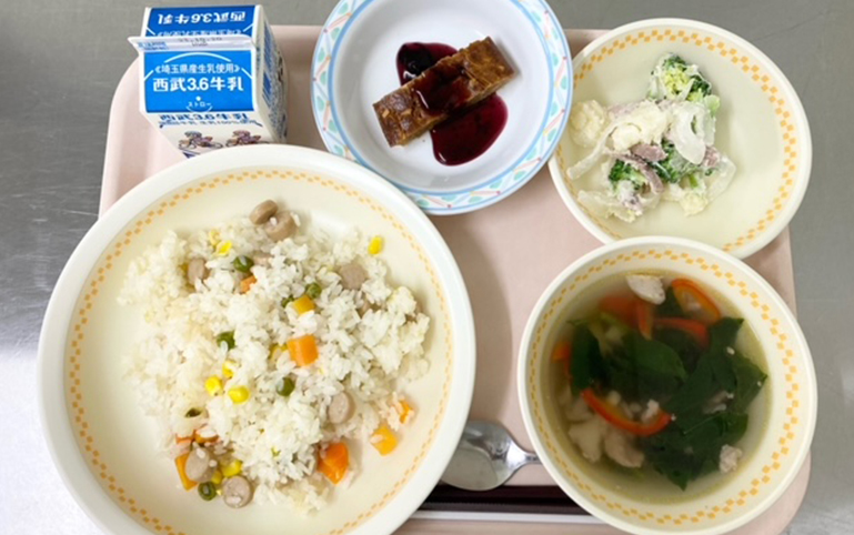 学校給食写真15